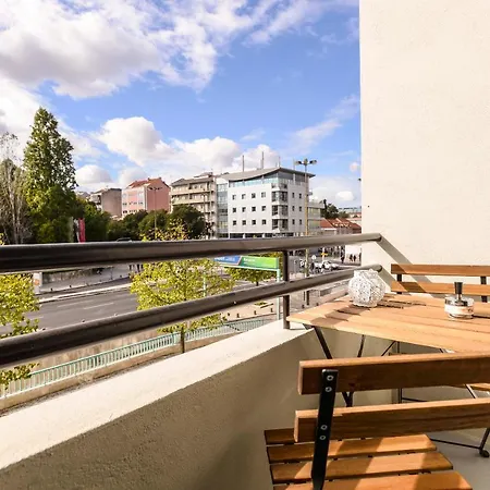 Appartement In Avenidas Novas Lissabon